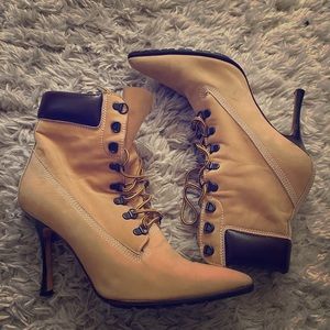 Manolo Blahnik Oklamod Boots